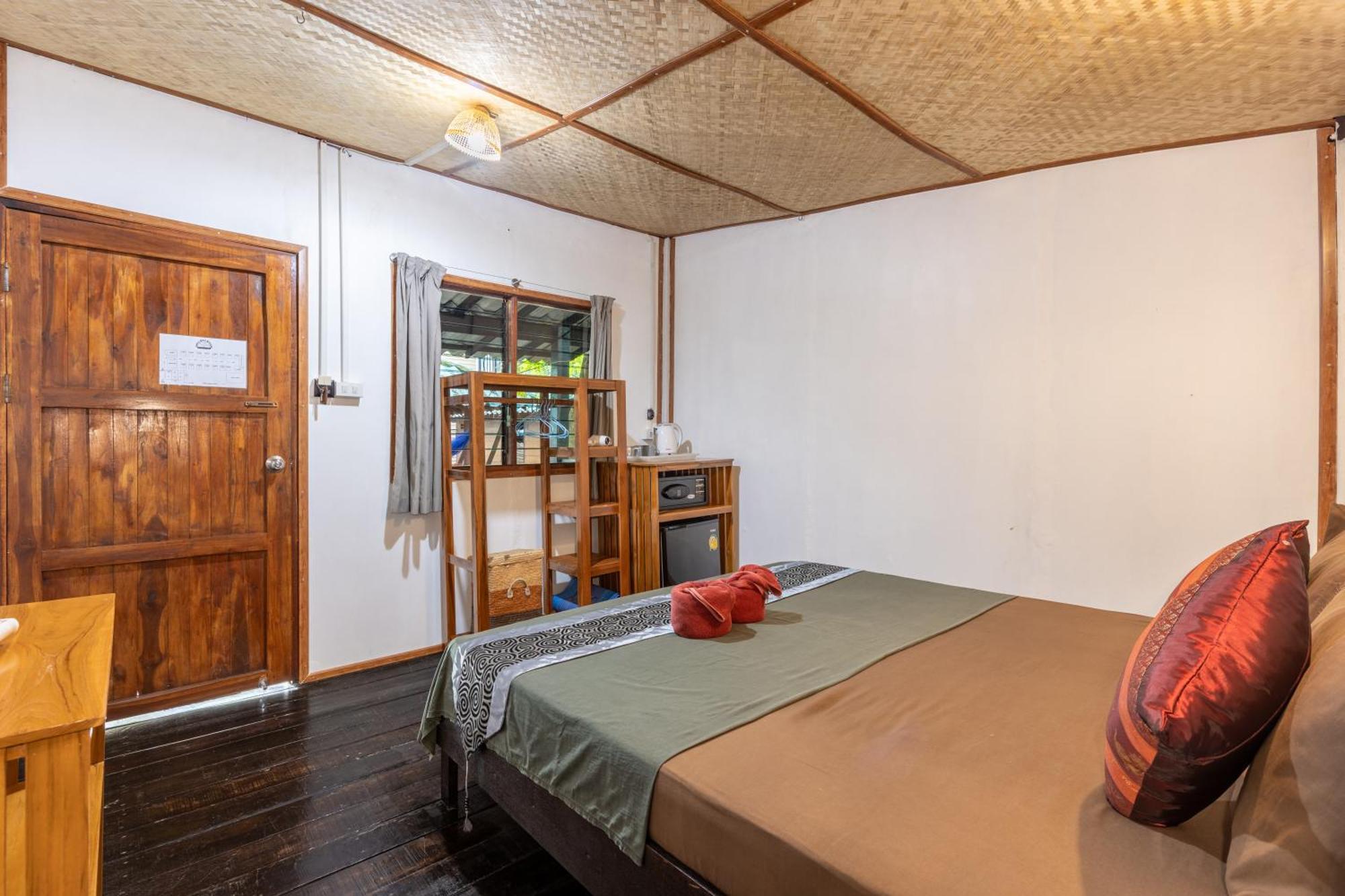 Hotel Family Song Koh Lipe Exterior foto