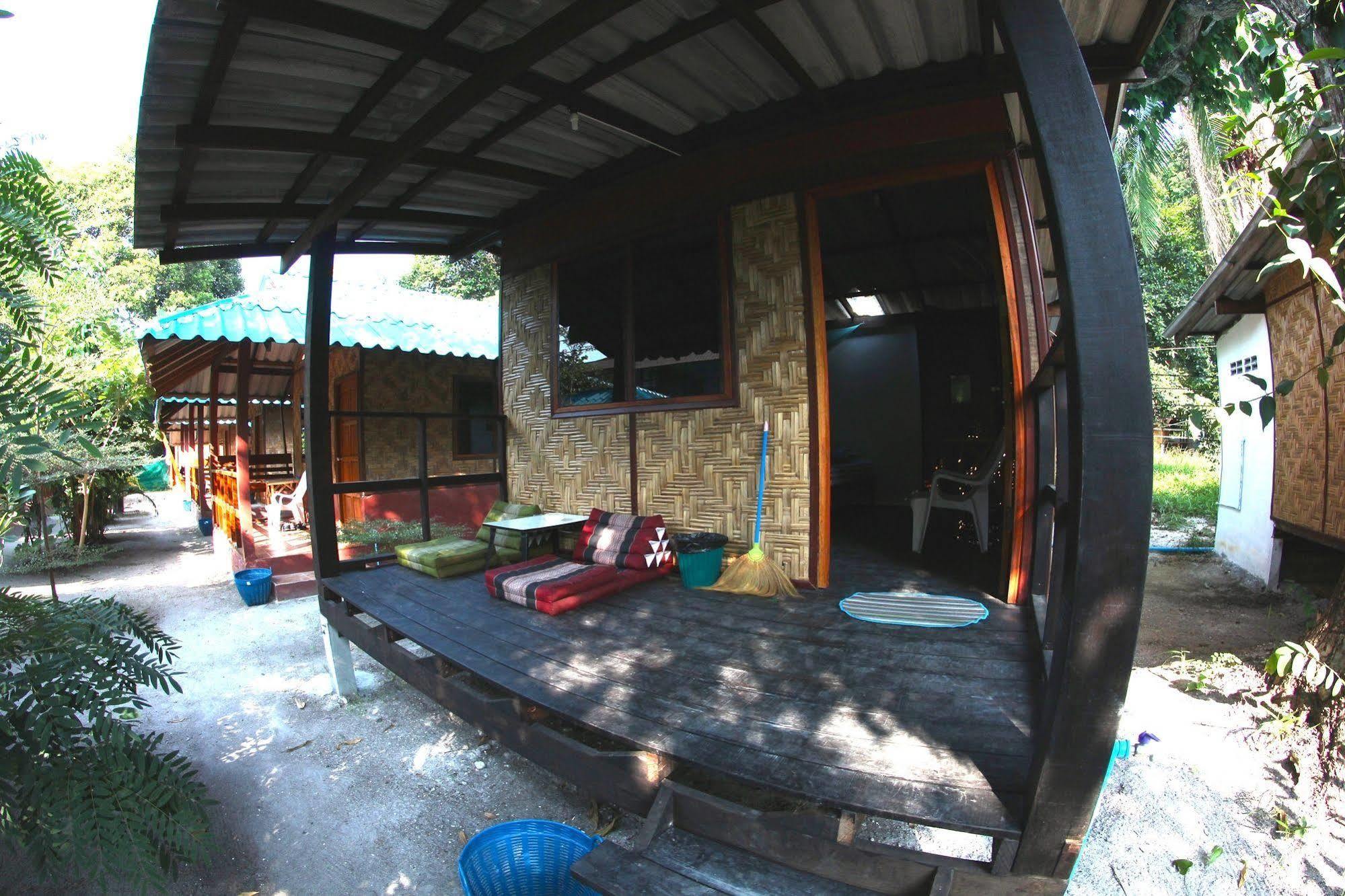 Hotel Family Song Koh Lipe Exterior foto